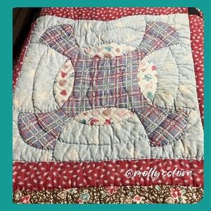 🌸 Antique/Vintage Hand Stitched Quilt, Estate Find, Over 100 Years Old